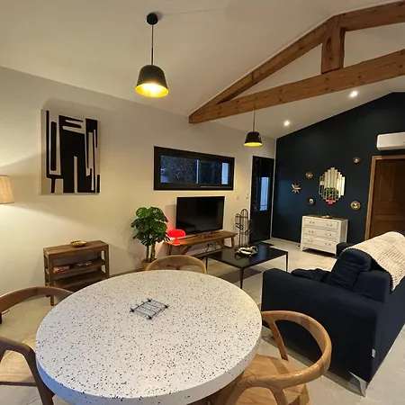 Le Jardin De La Vade Feriehus *